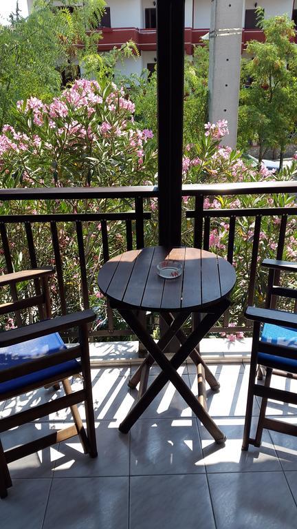 Tassos 2 Aparthotel เปฟโกโฮรี ภายนอก รูปภาพ